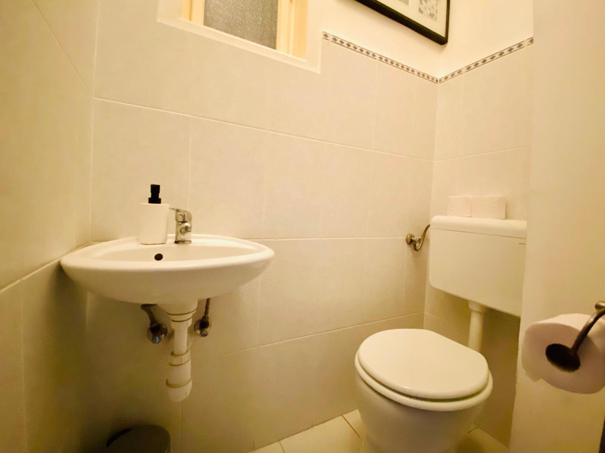 Huge Family Friendly 2br Downtown - Deco House *