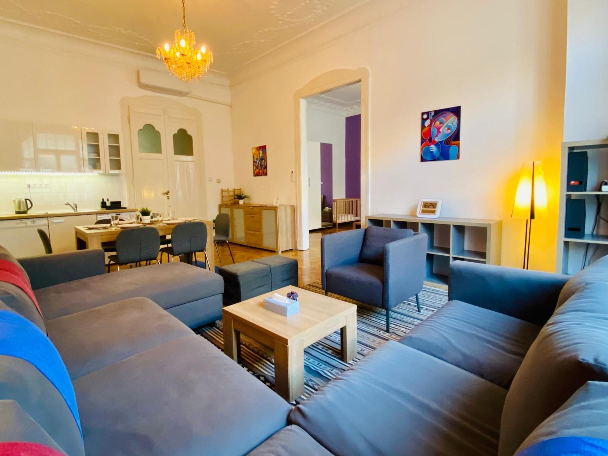 Huge Family Friendly 2br Downtown - Deco House Apartment Budapest