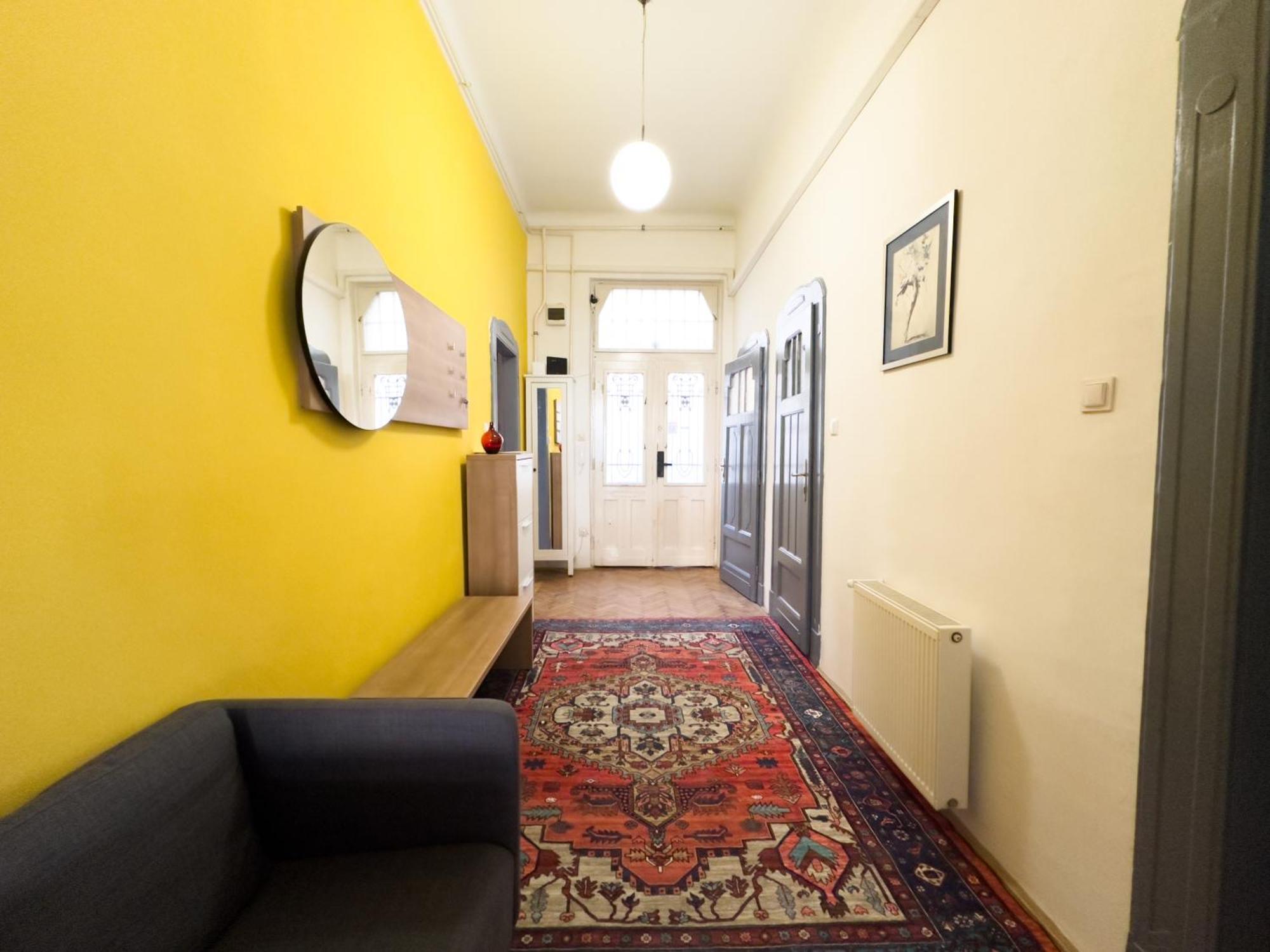 Apartment Huge Family Friendly 2br Downtown - Deco House *